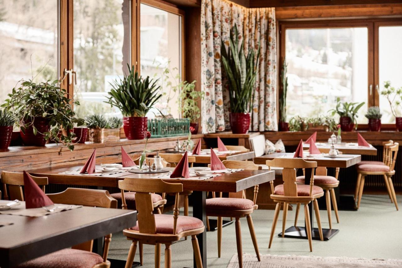 "Quality Hosts Arlberg" Hotel Garni Moessmer Sankt Anton am Arlberg Exterior foto